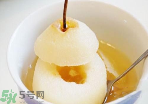 發(fā)燒可以喝冰糖雪梨嗎？發(fā)燒喝冰糖雪梨好嗎？