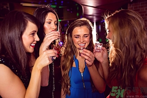 怎么樣可以提高酒量？提高酒量的方法有哪些？