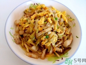 如何自制榨菜？新鮮榨菜怎么吃？