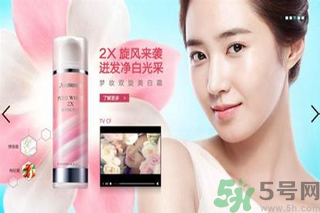 悅詩風(fēng)吟和夢妝哪個好？悅詩風(fēng)吟和夢妝分別適合什么年齡膚質(zhì)？