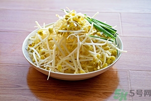豆芽可以生吃嗎？豆芽炒粉條的家常做法