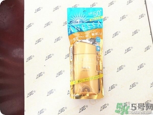安耐曬為什么那么?。堪材蜁袷撬疇钜后w的嗎？