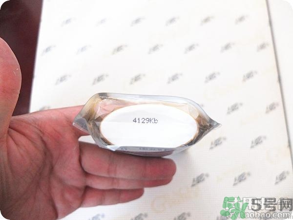 安耐曬為什么那么?。堪材蜁袷撬疇钜后w的嗎？