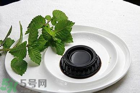 仙草是熱性還是涼性？仙草是涼性的嗎？
