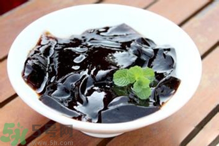 仙草是熱性還是涼性？仙草是涼性的嗎？
