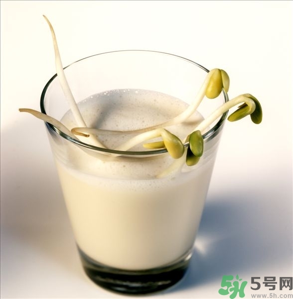黃豆芽能涼拌嗎？涼拌黃豆芽的家常做法