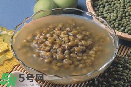 夏天喝綠豆湯好嗎？夏天喝綠豆湯好不好？