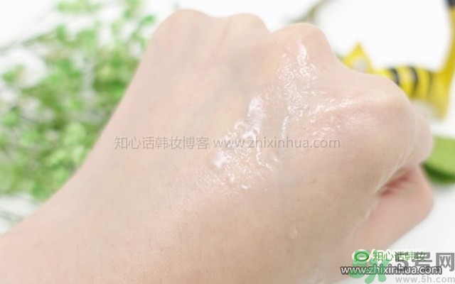 韓律艾草補水鎮(zhèn)靜噴霧怎么樣？好用嗎？