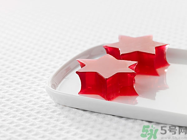 果凍吃了會胖嗎？果凍的熱量高嗎？