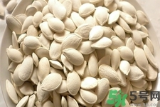 吃南瓜子的好處？吃南瓜子的壞處？
