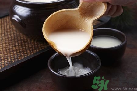 米酒是發(fā)物嗎？手術(shù)后可以吃米酒嗎？