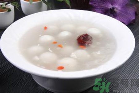 米酒變酸是什么原因 米酒變酸還能喝嗎？