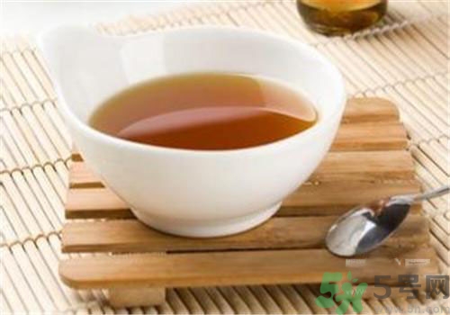 香油可以驅(qū)蚊嗎？香油怎么驅(qū)蚊？