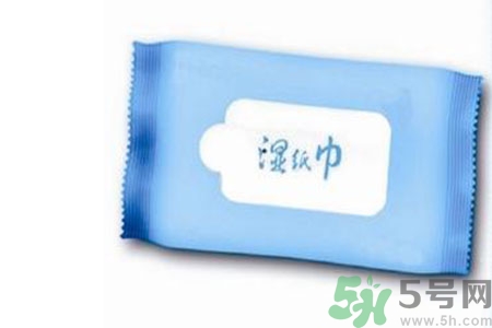 寶寶可以用濕巾紙擦屁股嗎？寶寶用濕巾紙擦屁股有什么危害？