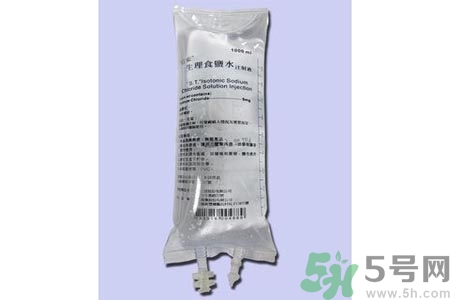 皮膚過(guò)敏可以敷生理鹽水嗎？皮膚過(guò)敏能不能敷生理鹽水？