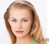 眉心長痘痘是什么原因？眉心長痘痘怎么辦？