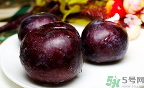 吃黑布林需要削皮嗎？黑布林皮可以吃嗎？