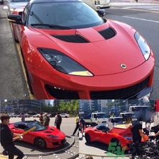 李鐘碩開的什么車？姜哲開的什么車？