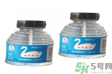 502膠水怎么洗？如何祛除衣服上的膠水？