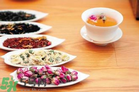 女性秋季養(yǎng)生喝什么茶？適合女性秋季飲用的茶品推薦