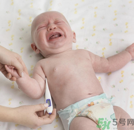 幼兒急疹怎么護(hù)理？ 幼兒急疹的幾大癥狀？