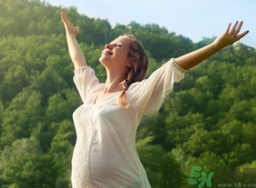孕婦濕氣重怎么辦？孕婦濕氣重的表現(xiàn)癥狀？