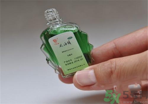 寶寶可以用風(fēng)油精嗎？寶寶用風(fēng)油精好嗎？