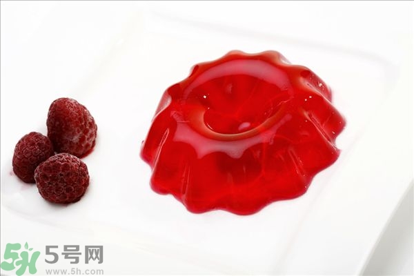 寶寶咳嗽能吃果凍嗎？寶寶多大可以吃果凍？