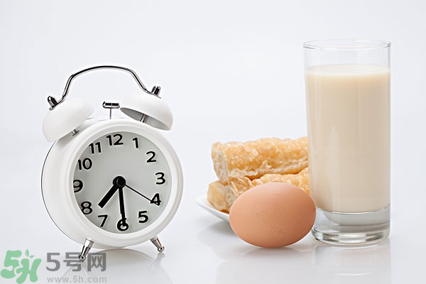 豆奶粉結塊還能喝嗎？豆奶粉分層還能喝嗎？