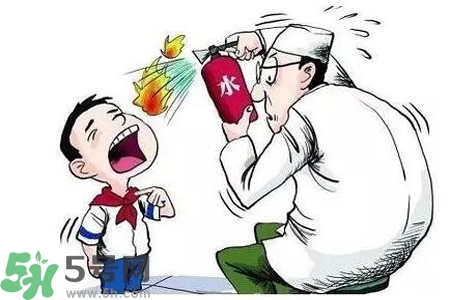 慢性咽炎的發(fā)病因素？慢性咽炎的并發(fā)癥有哪些？