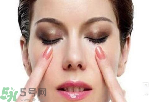 秋季眼睛干澀怎么辦？秋季眼睛干澀怎么調(diào)理？