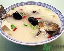 孕婦喝鯽魚湯有什么好處？孕婦喝鯽魚湯的功效與作用