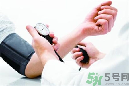 腦出血的護(hù)理措施有哪些？腦出血的飲食護(hù)理是什么？