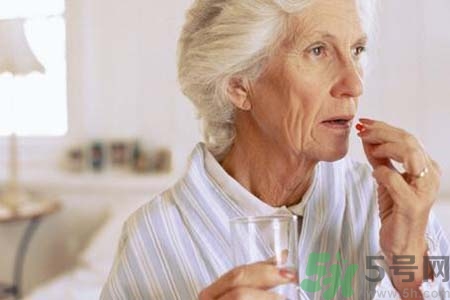 帕金森要注意哪些措施？帕金森的飲食需注意什么？