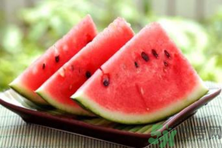 秋季為什么不能吃瓜？秋季吃瓜有什么危害？