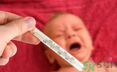 寶寶發(fā)燒多久才能退燒？寶寶發(fā)燒怎么辦？