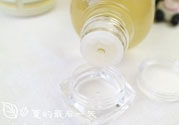 春雨爽膚水的真假辨別圖對比較 春雨蜂蜜爽膚水怎么樣