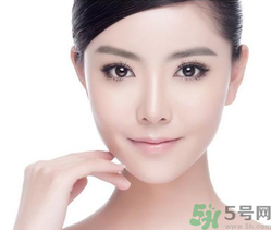 秋季用什么護(hù)膚品好？秋季護(hù)膚注意事項(xiàng)