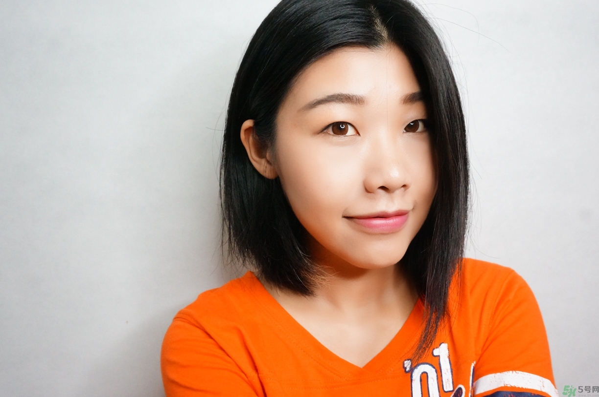 雅詩(shī)蘭黛晶透沁白淡斑精粹水怎么樣？雅詩(shī)蘭黛淡斑水好用嗎？