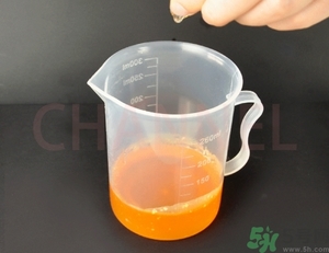 潤唇膏怎么做？潤唇膏自制方法