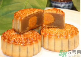 寶寶可以吃月餅嗎？寶寶吃月餅注意事項(xiàng)