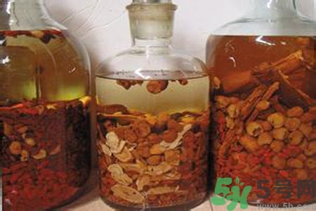 藥酒的好處有哪些？長(zhǎng)期喝藥酒的好處有什么？