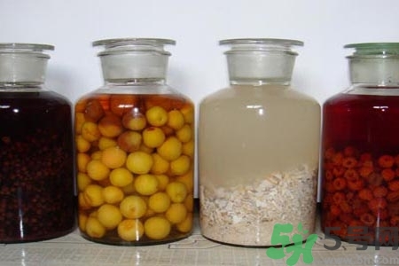 藥酒的好處有哪些？長(zhǎng)期喝藥酒的好處有什么？