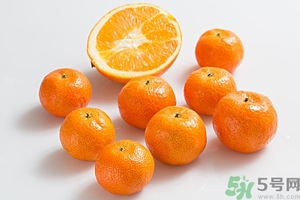 吃橘子會(huì)不會(huì)上火？吃橘子罐頭上火嗎？
