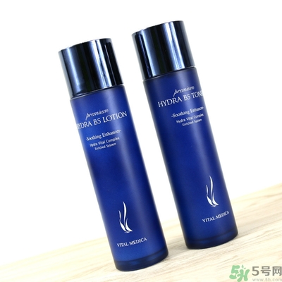 ahc和蘭芝哪個好？AHC和蘭芝分別適合什么膚質(zhì)年齡？