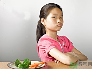 寶寶挑食不愛吃飯怎么辦？寶寶挑食怎么辦？