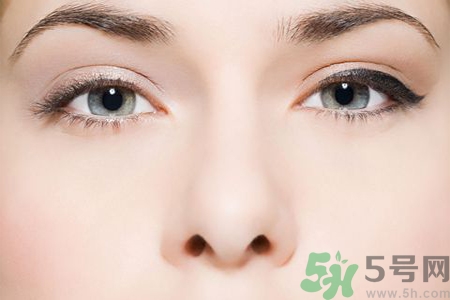 鼻翼長痘痘怎么回事？鼻翼長痘痘的原因是什么？