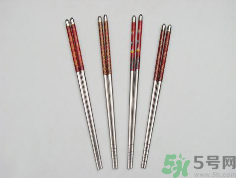 合金筷子對(duì)人身體有害嗎？合金筷子的優(yōu)點(diǎn)和缺點(diǎn)