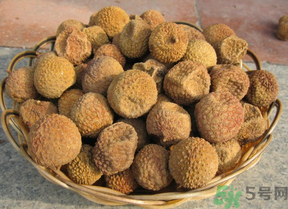 干桂圓吃多了會(huì)怎樣？干桂圓吃多了會(huì)胖嗎？