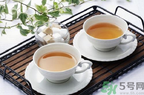 黃芪當(dāng)歸可以泡水喝嗎？黃芪當(dāng)歸泡水喝有什么功效？
